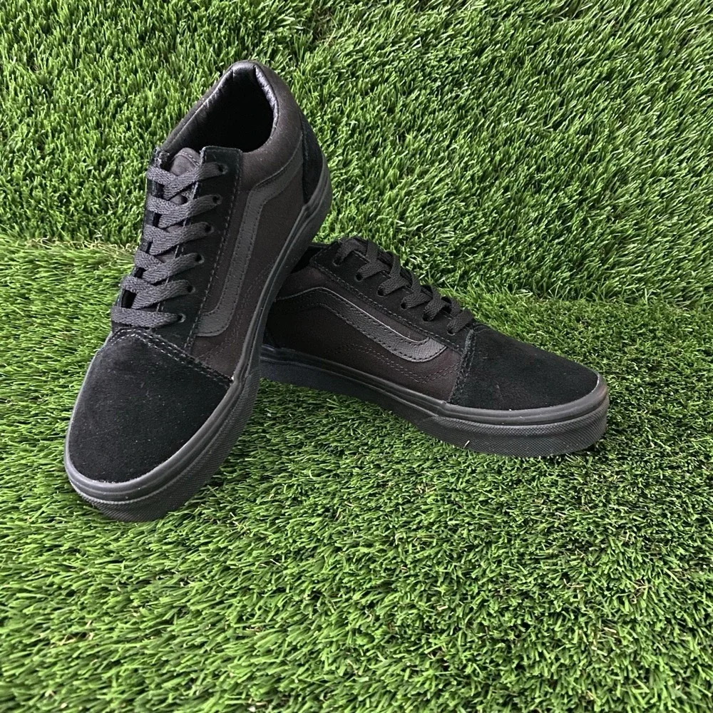 Vans Old Skool Sneaker‎ Shoe Triple Black Suede Canvas Youth Size 3 Sk8